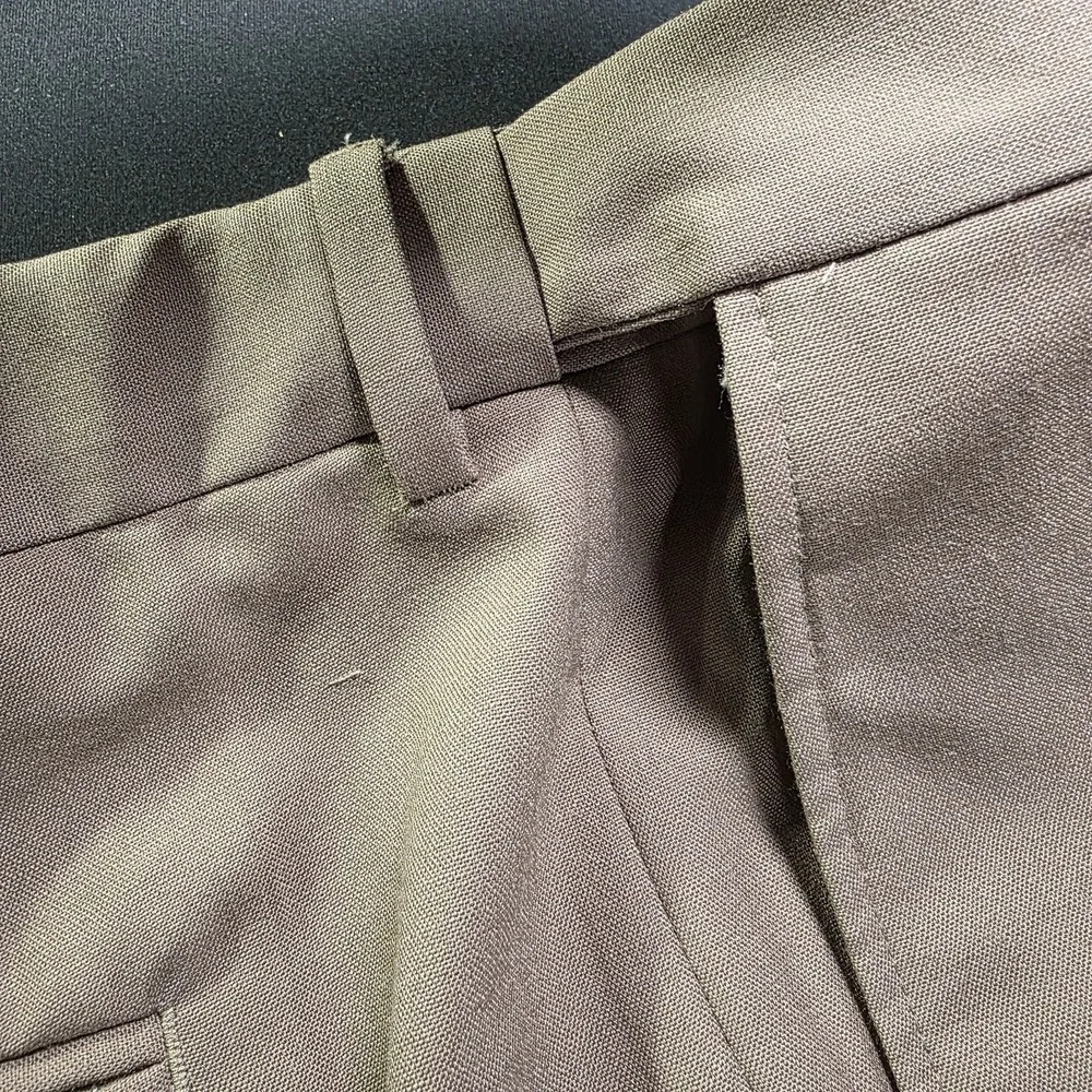 Lands' End Traditional Fit Men's Expandable Waist‎ 44x28.5 Quality Khakis Pants
